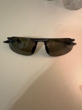 Sport Sunglasses Dark Smoke Lenses Maui Jim authentic polarized SPORT